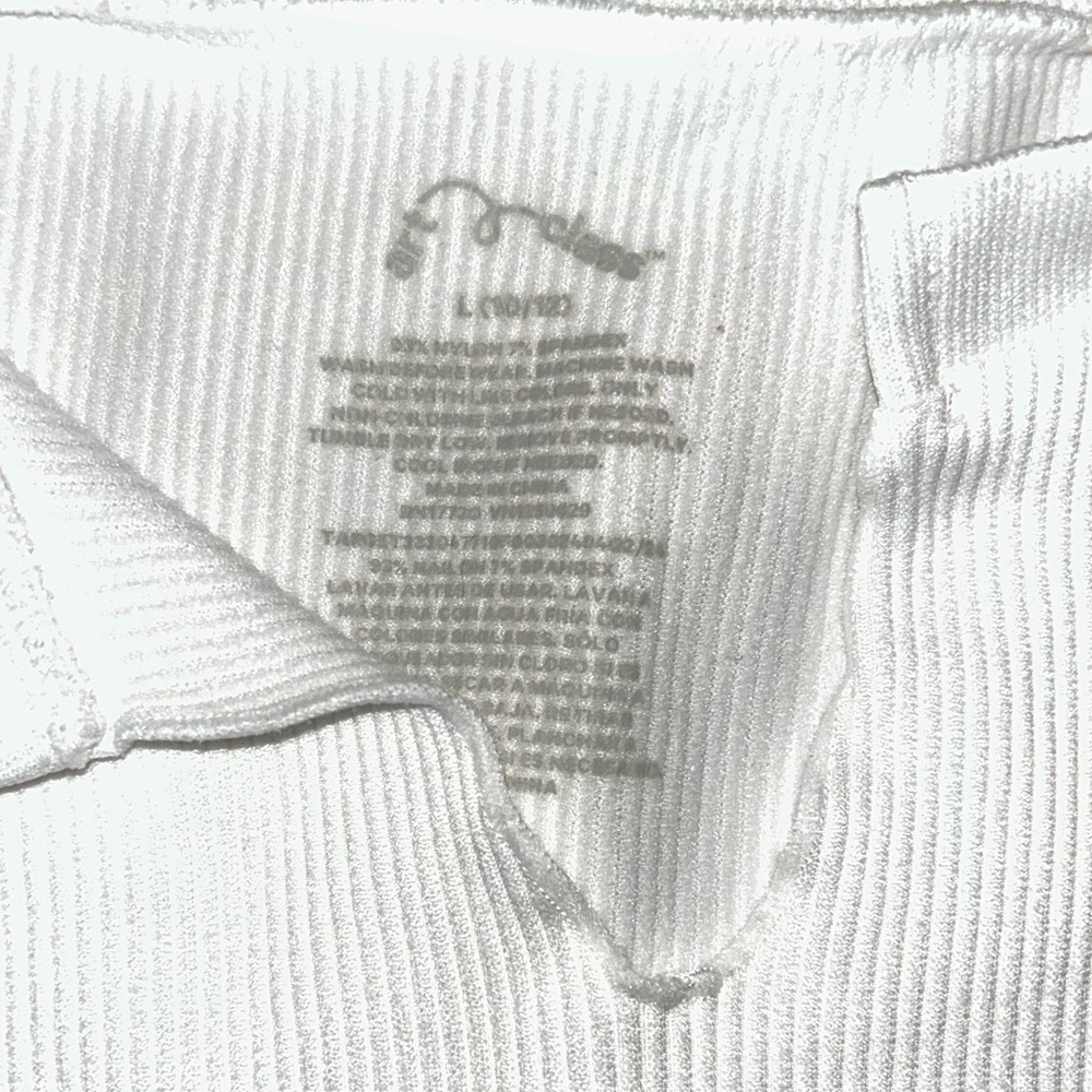 White Ribbed Short Sleeve Top - Picture 3 of 3